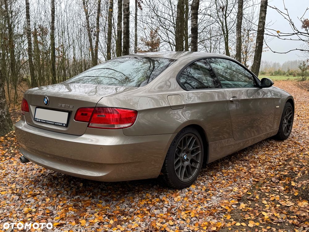 BMW Seria 3 320d DPF - 3