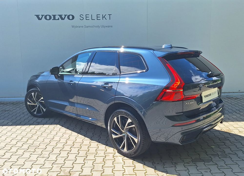 Volvo XC 60 B5 B AWD Ultimate Dark - 7