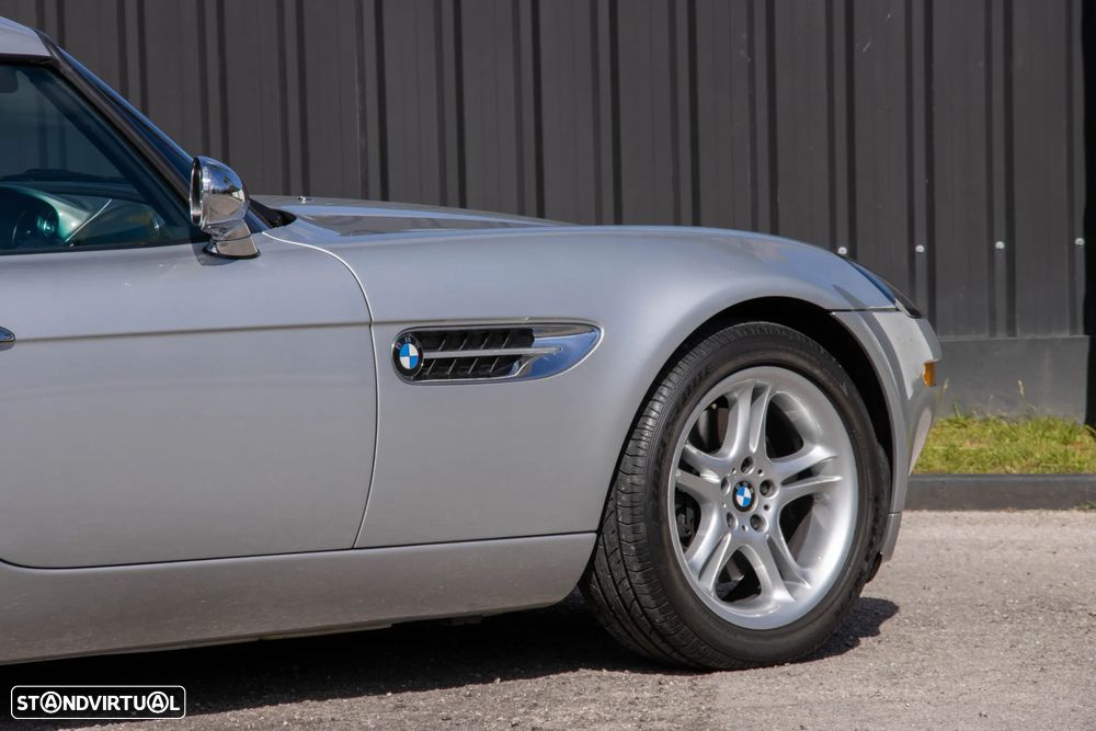 BMW Z8 Standard - 19