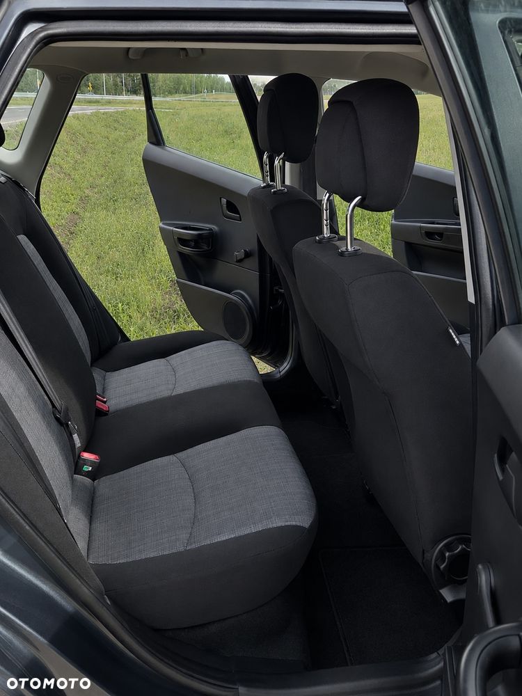 Kia Ceed - 6