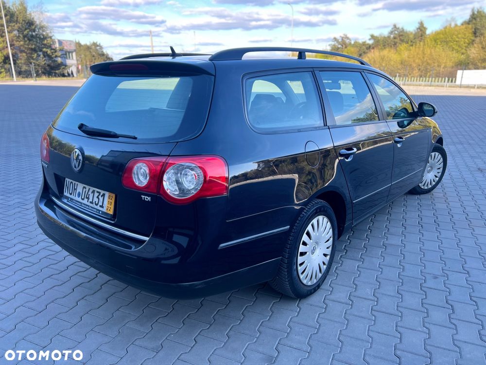 Volkswagen Passat 1.9 TDI Comfortline - 3