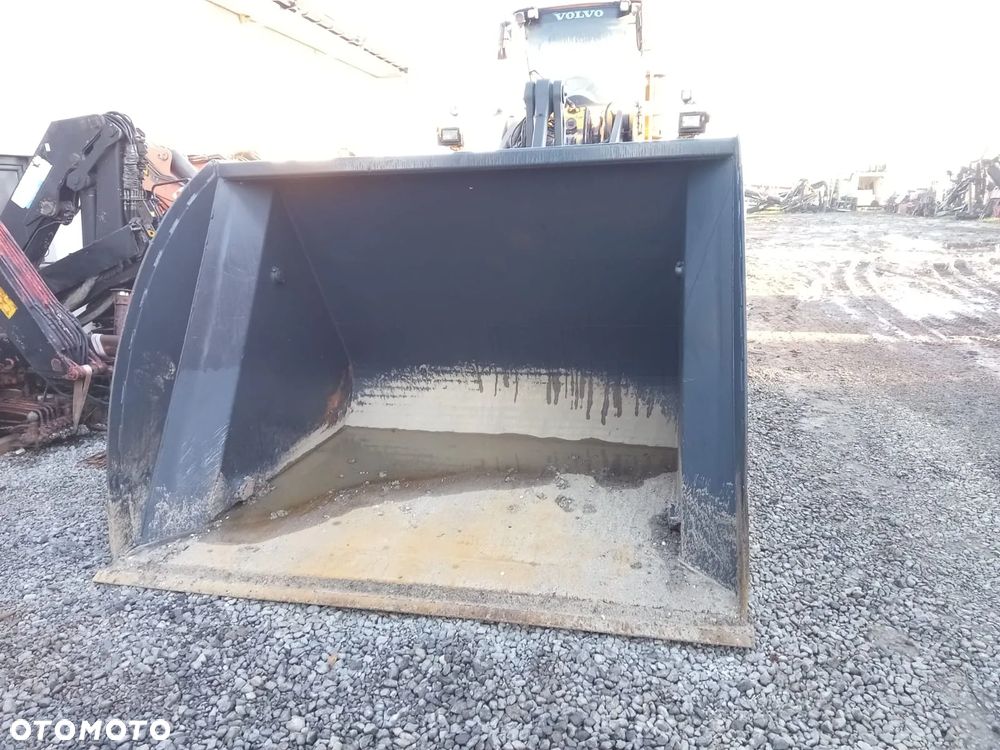 Łycha do ładowarki wysokiego załadunku Volvo do zrąbki, drewna, śmieci fadroma Volvo L220 L180 L150 L120 - 2