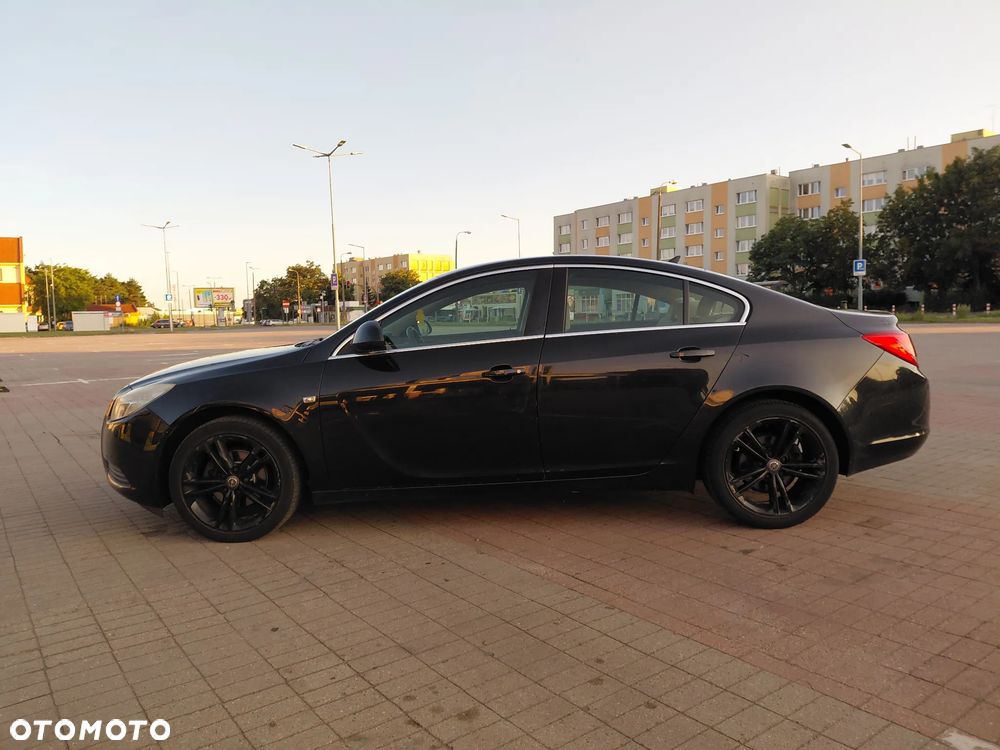 Opel Insignia - 8