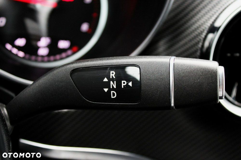 Mercedes-Benz Klasa V 300 d Avantgarde 9G-Tronic (d³ugi) - 22