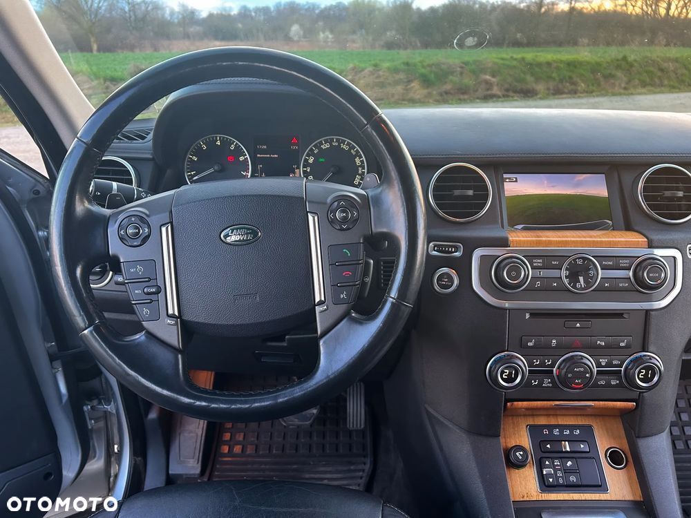 Land Rover Discovery 3.0 Si6 HSE Luxury - 25