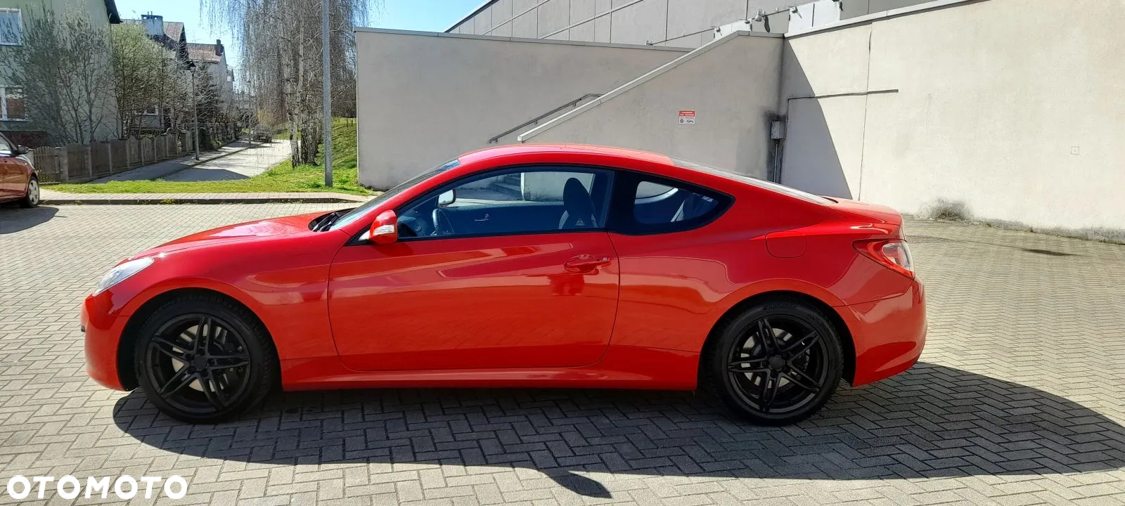 Hyundai Genesis Coupe 2.0 T - 2