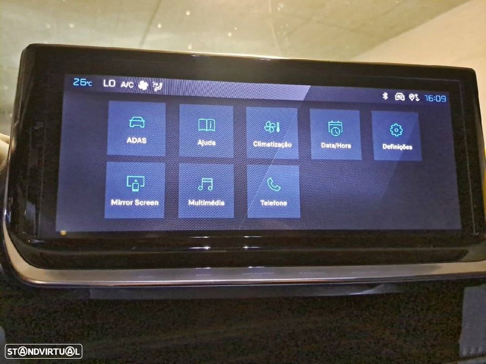 Peugeot 2008 1.2 Hybrid Allure e-DCS6 - 22