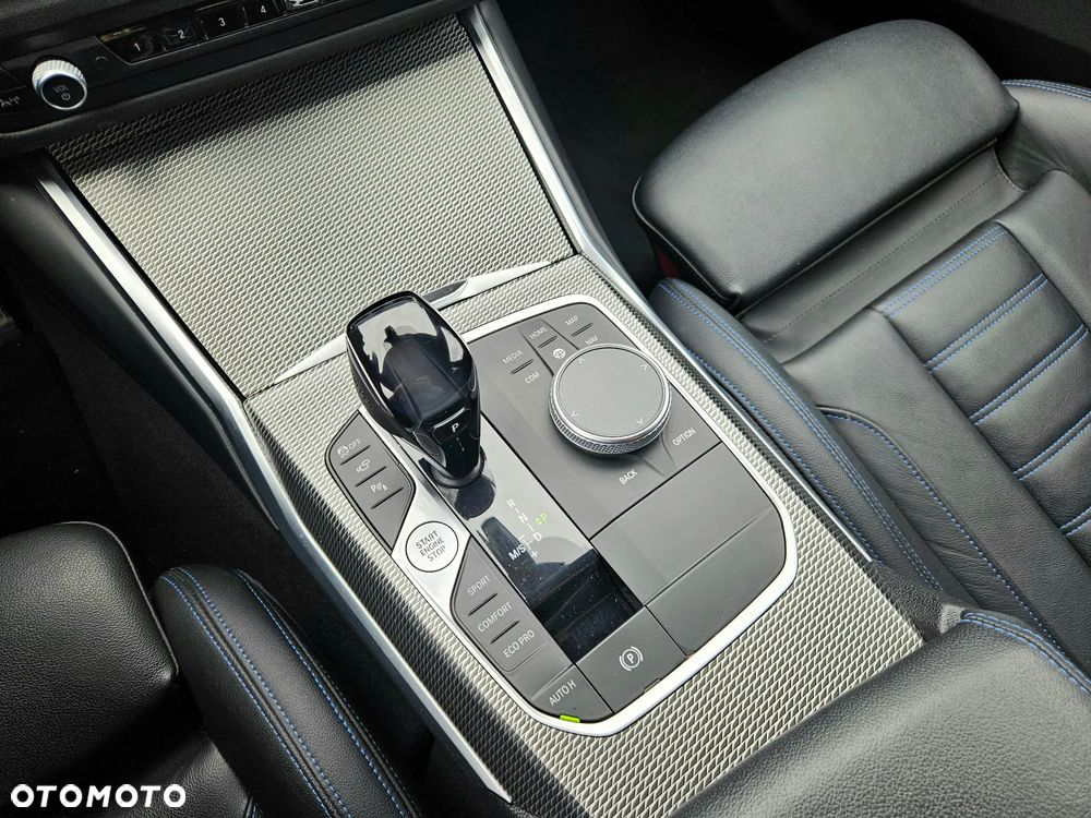 BMW Seria 3 - 31