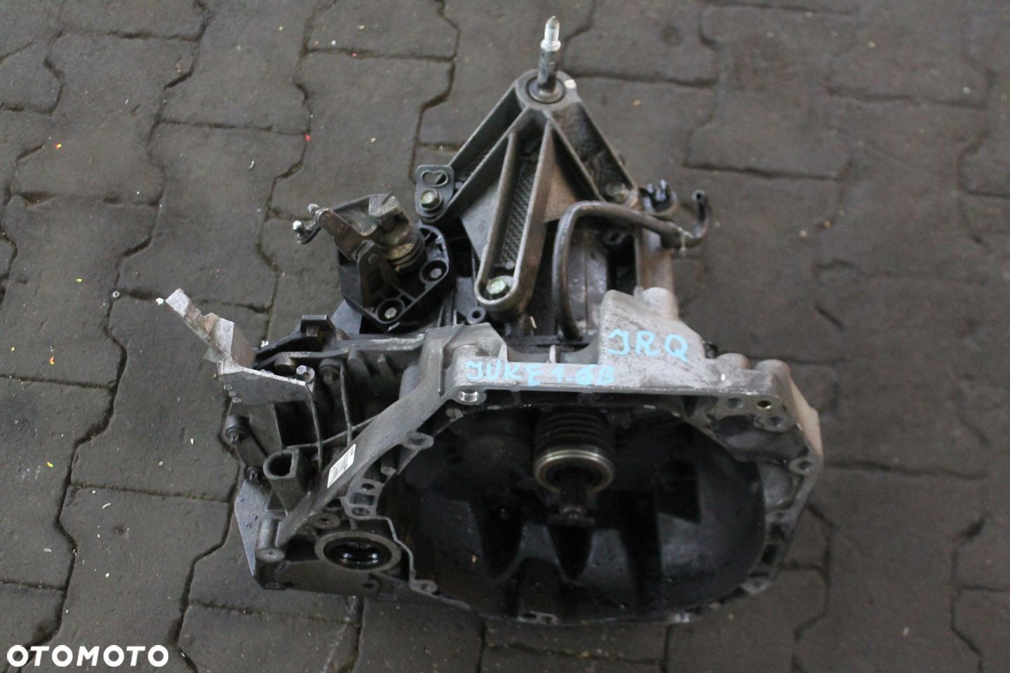 SKRZYNIA BIEGÓW KOMPLET JRQ JUKE F15 1.6 16V 10-14 - 1