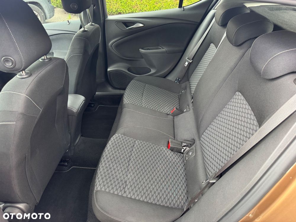 Opel Astra 1.4 Turbo Edition - 8