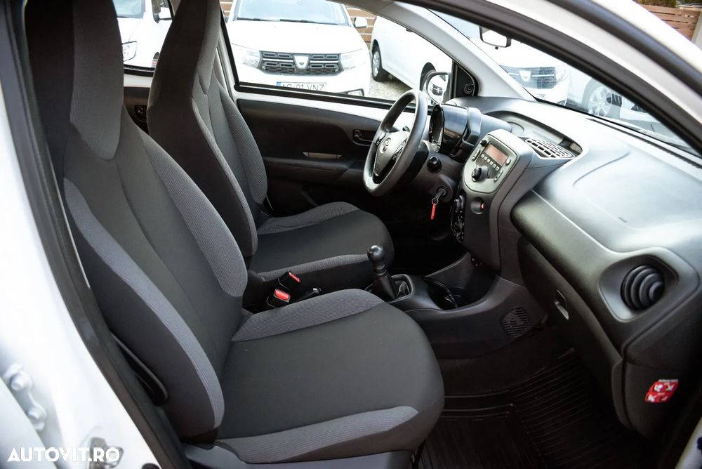 Toyota Aygo 1.0 VVY-I 5 usi X - 20