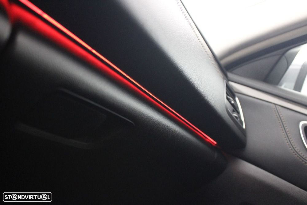 Renault Talisman Sport Tourer 1.6 dCi Executive — fotografia 32