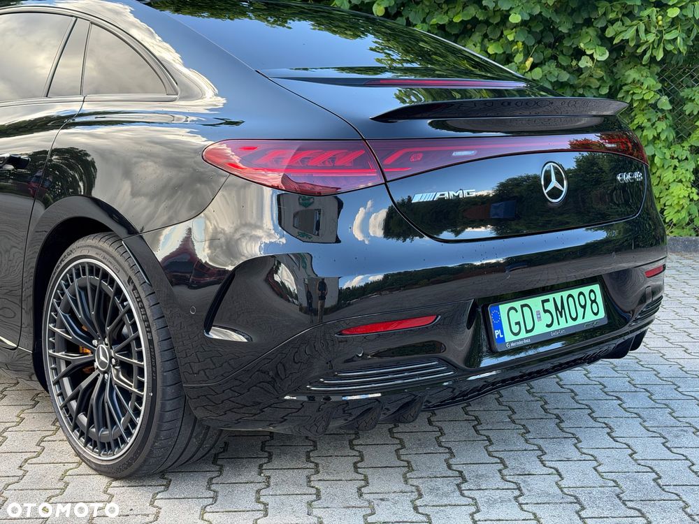 Mercedes-Benz EQE - 13