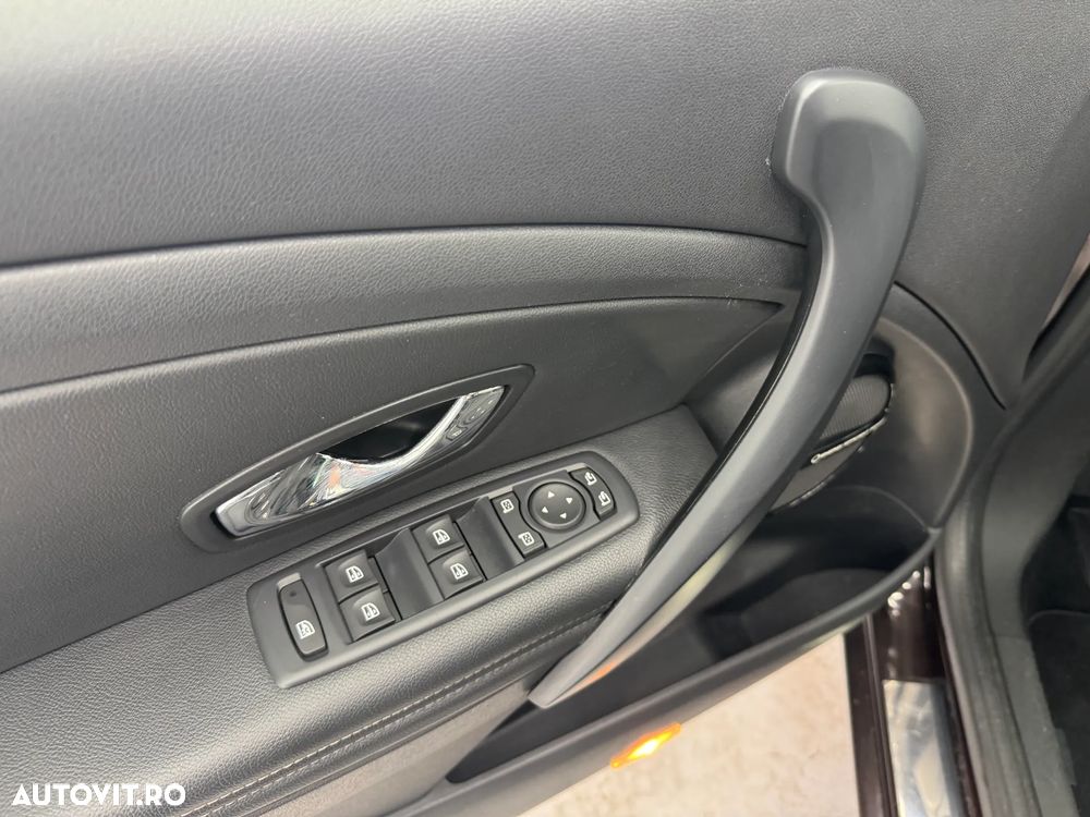 Renault Megane ENERGY dCi 130 Start & Stopp Bose Edition - 24