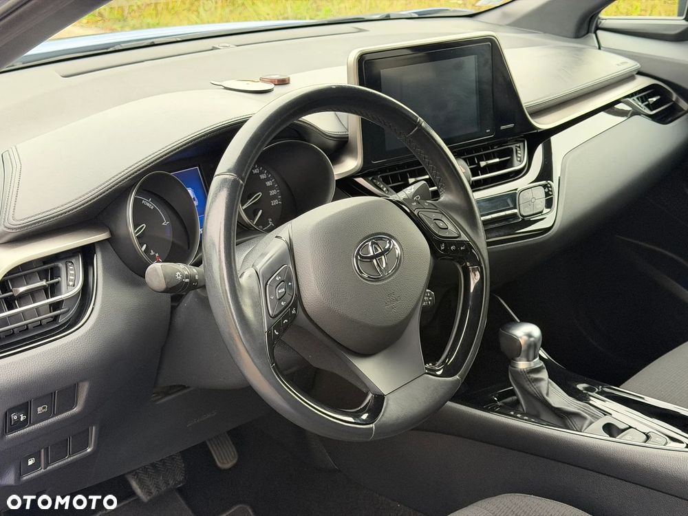 Toyota C-HR - 19