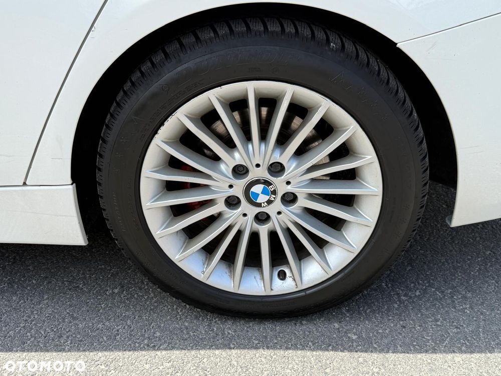 BMW Seria 3 320d Blue Performance Luxury Line - 27