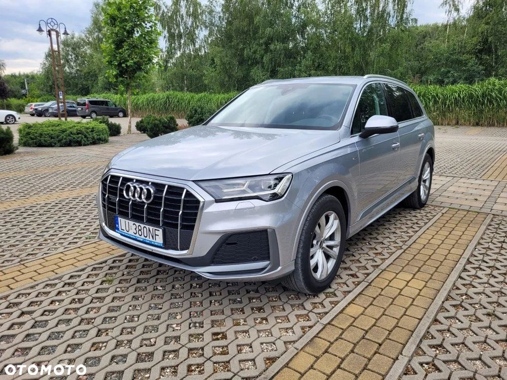 Audi Q7 - 1