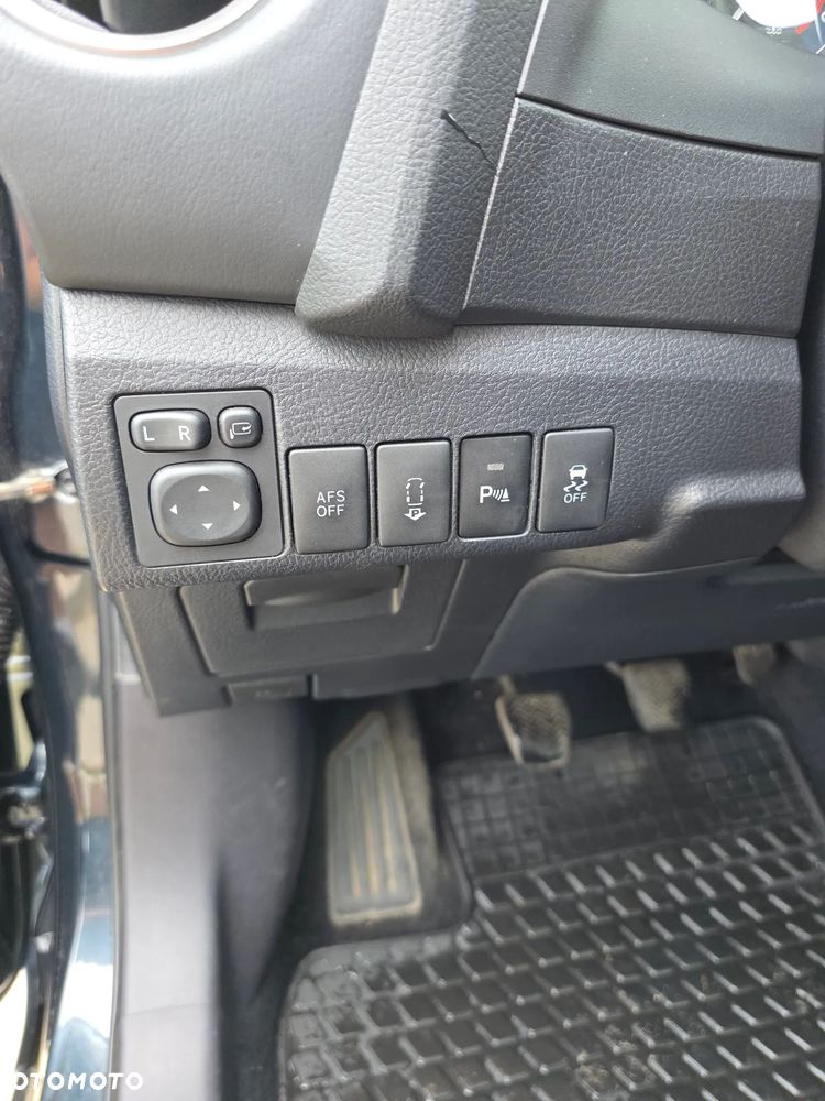 Toyota Auris 2.0 D-4D Prestige - 10