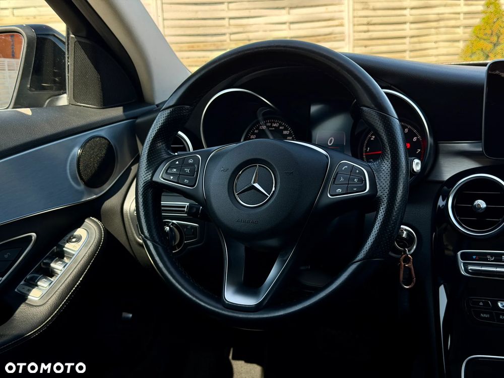 Mercedes-Benz Klasa C 180 7G-TRONIC - 7