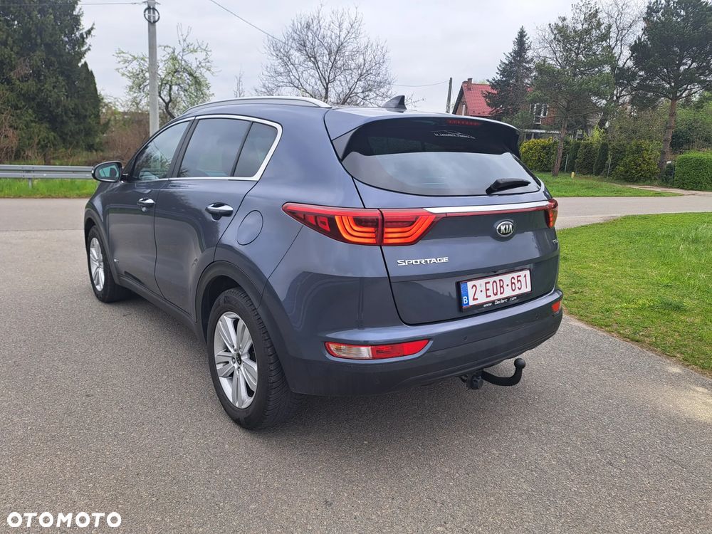 Kia Sportage 2.0 CRDI 4WD Automatik Dream-Team Edition - 7