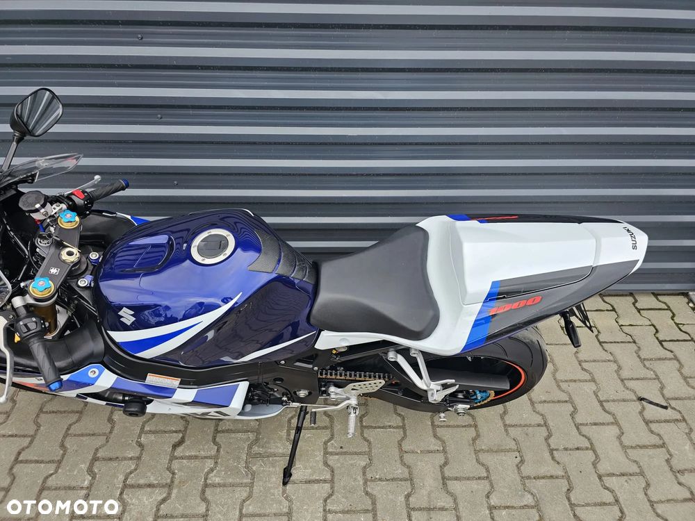 Suzuki GSX-R - 17