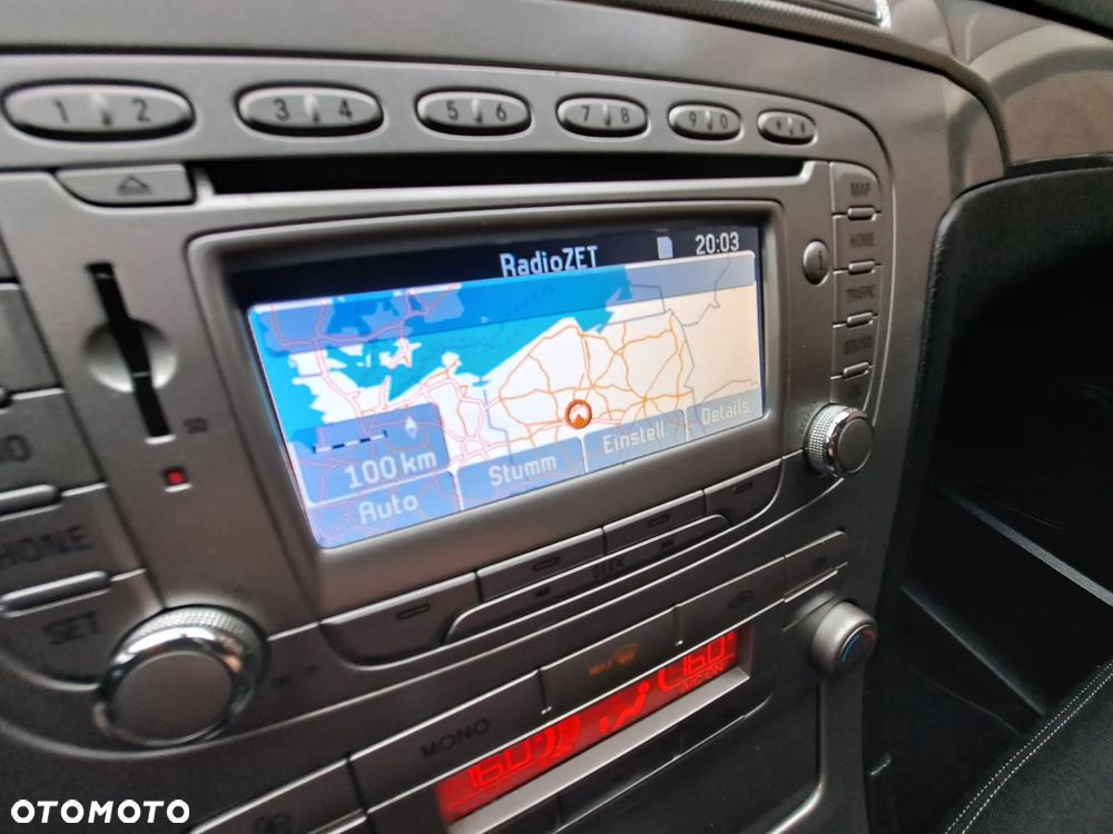 Ford S-Max 2.0 TDCi DPF Titanium - 29