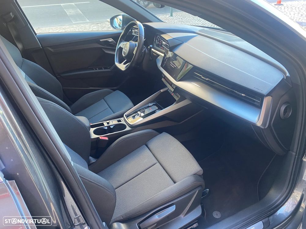 Audi A3 Limousine 35 TFSI S line S tronic - 27