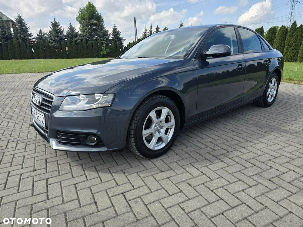 Audi A4 Limousine - 7