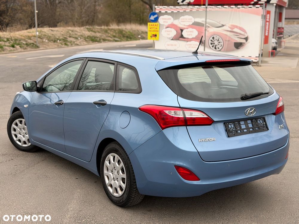 Hyundai i30 i30cw 1.4 Comfort - 3