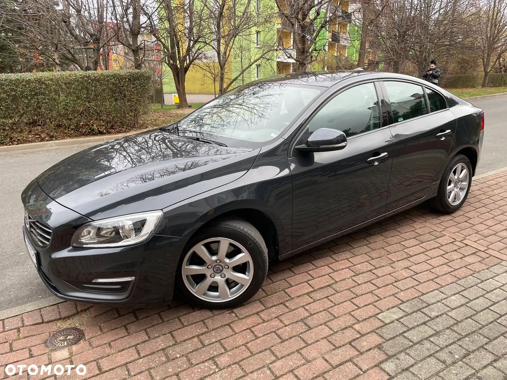 Volvo S60 T3 Kinetic - 5