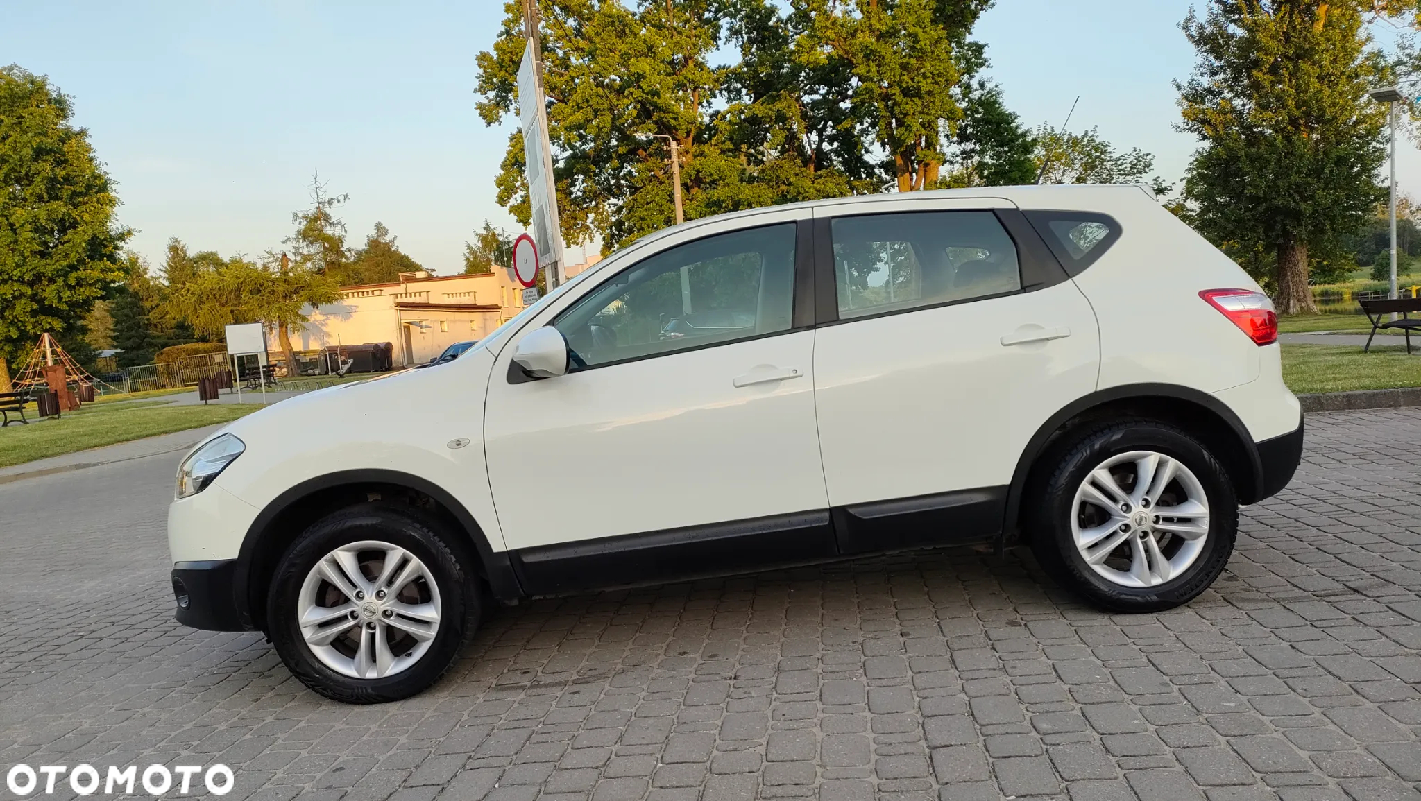 Nissan Qashqai 1.6 acenta - 4
