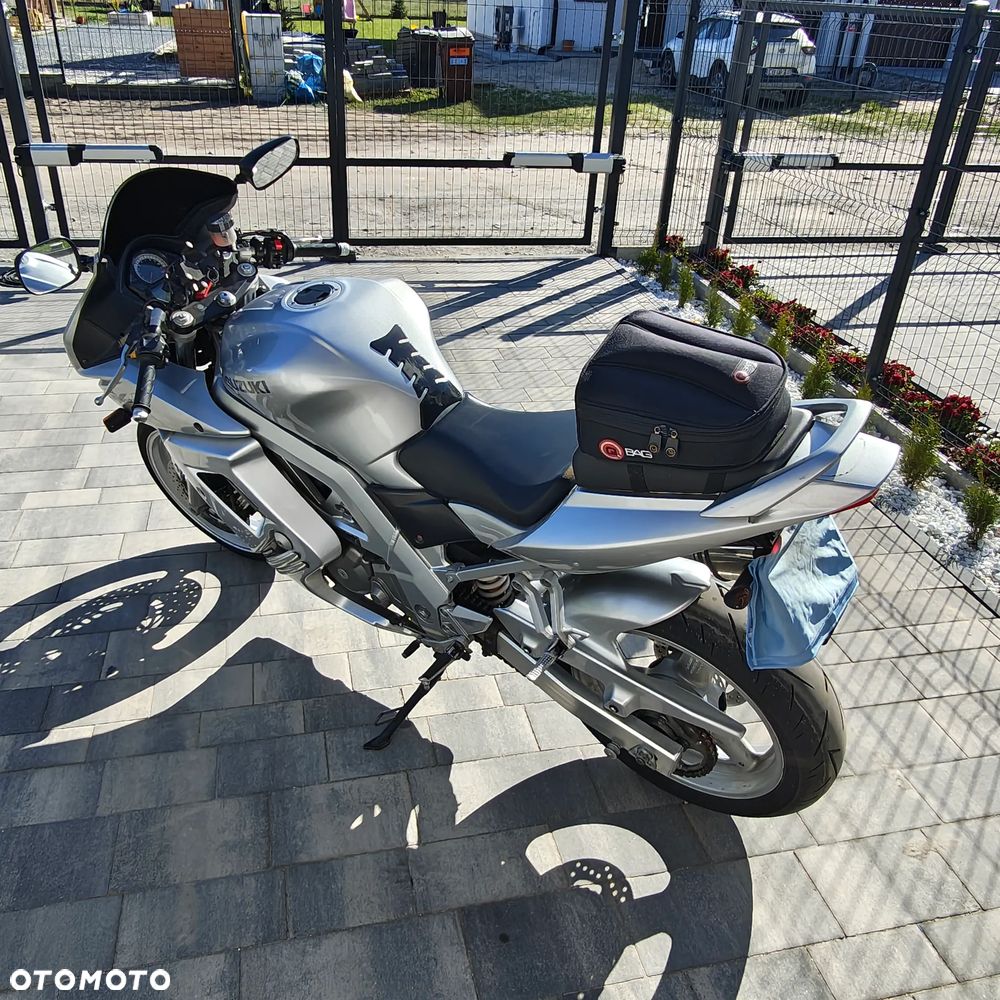 Suzuki SV - 2