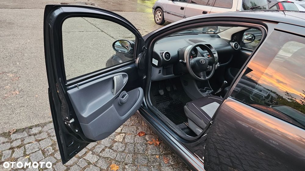 Toyota Aygo - 8