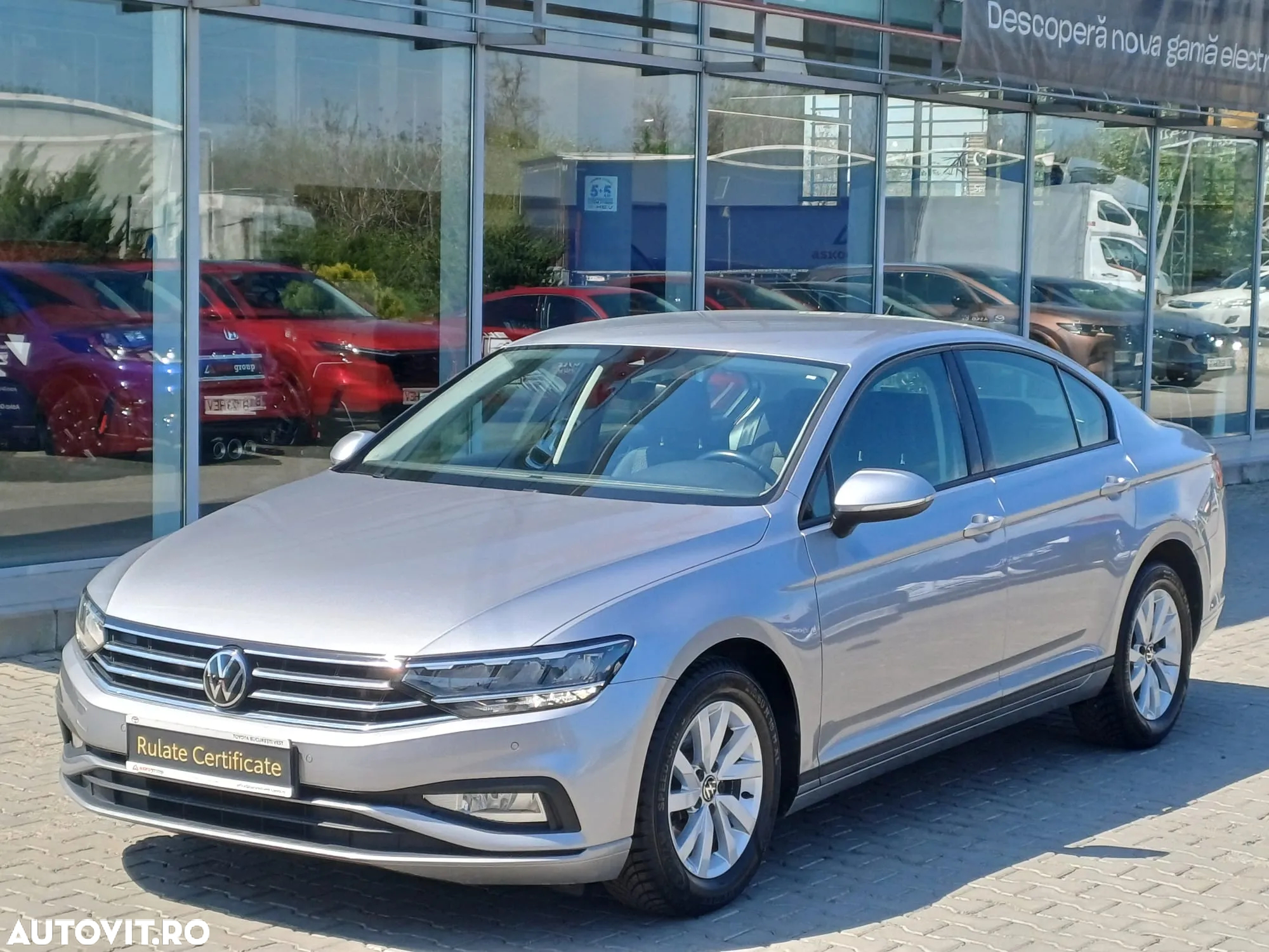 Volkswagen Passat 1.5 TSI ACT DSG Advance - 2