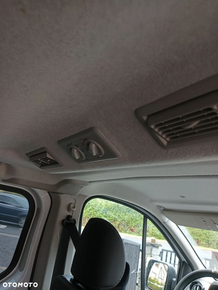 Renault Trafic ENERGY Grand Combi Authentique - 8