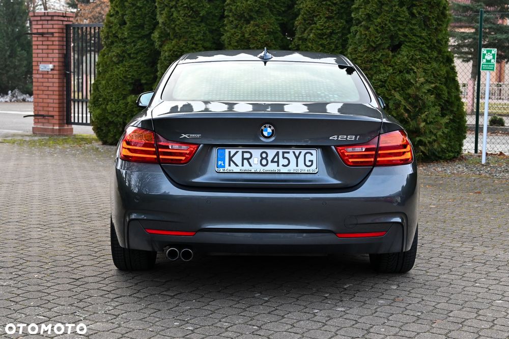 BMW Seria 4 428i xDrive - 31