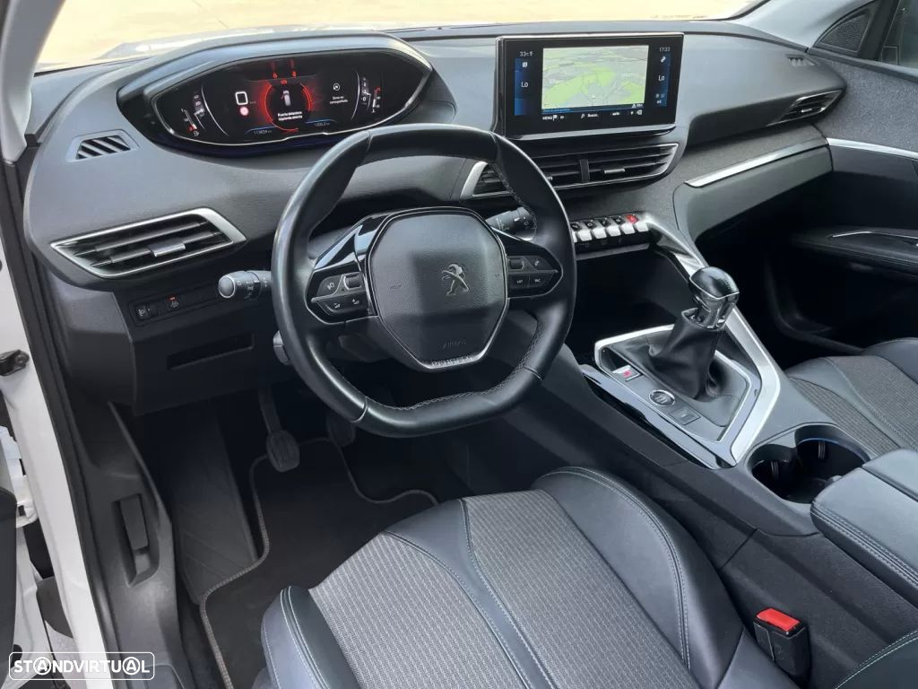 Peugeot 3008 1.2 PureTech Allure Pack - 21
