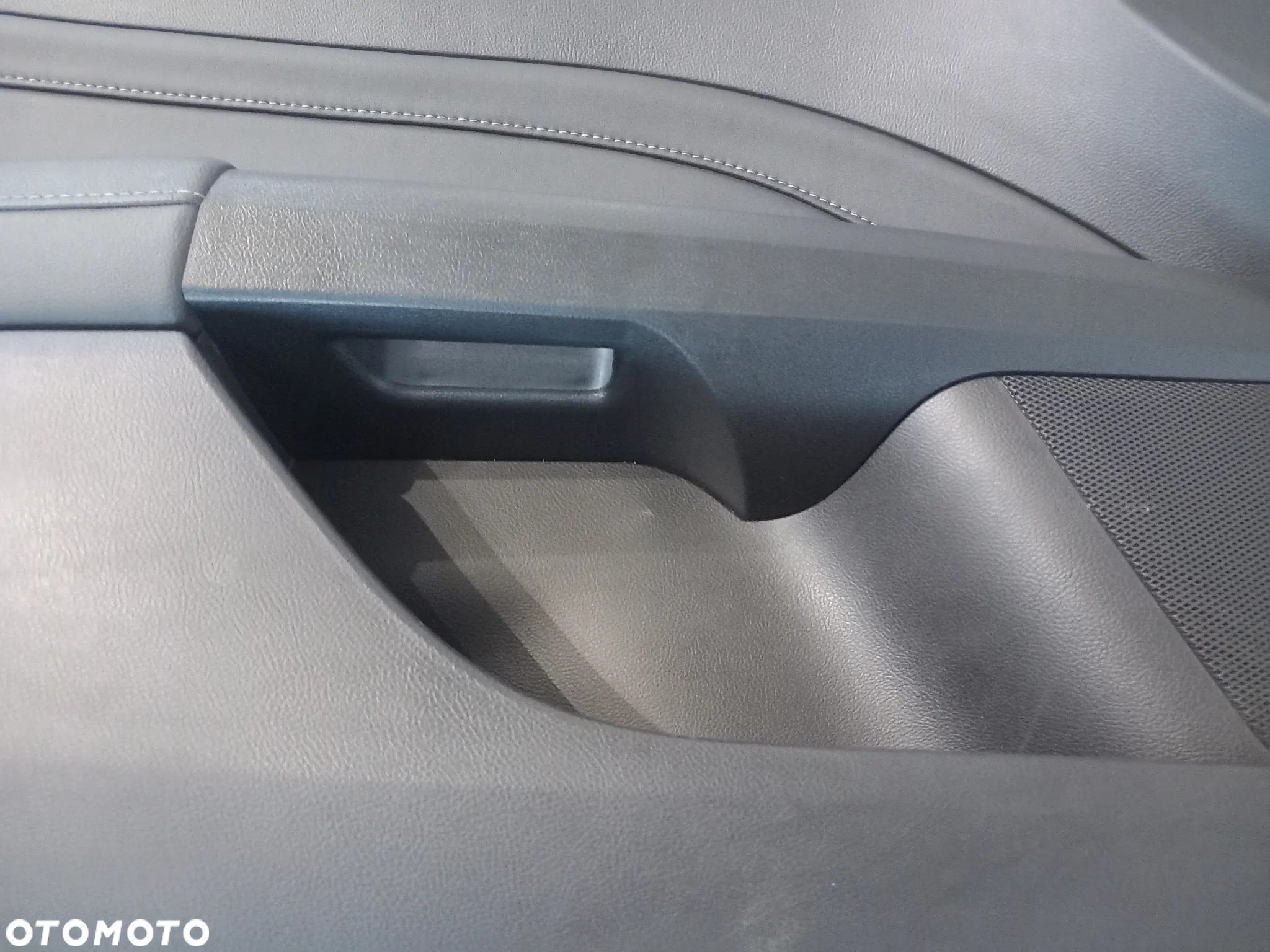Wykończenie boczek - tapicerka drzwi lewy przód Ford Mondeo 2014-2022 - 5