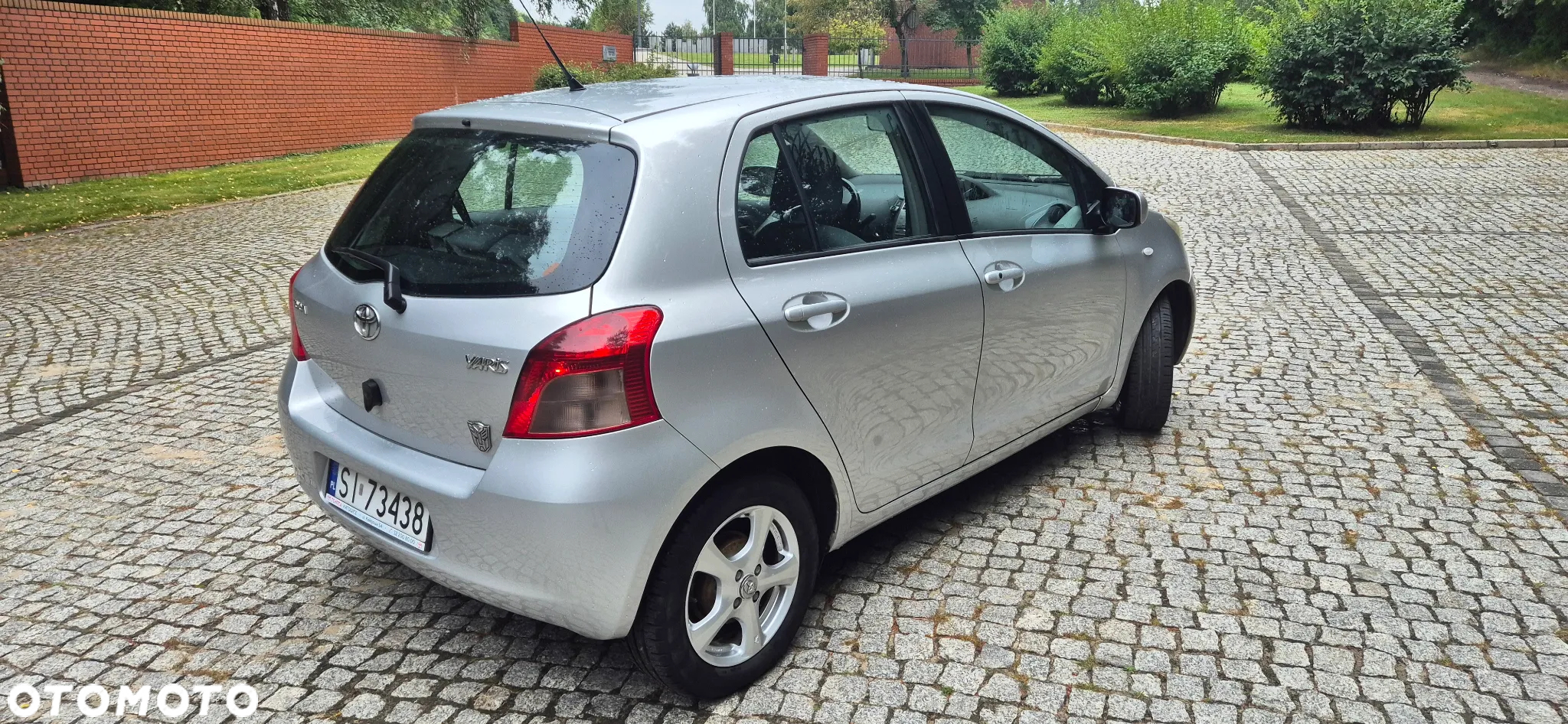 Toyota Yaris 1.3 VVT-i Sol - 3