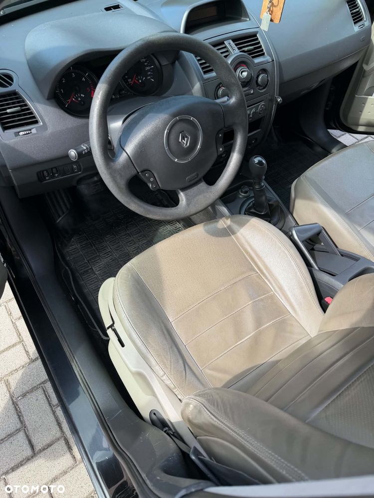 Renault Megane 1.5 dCi Pack Authentique - 14