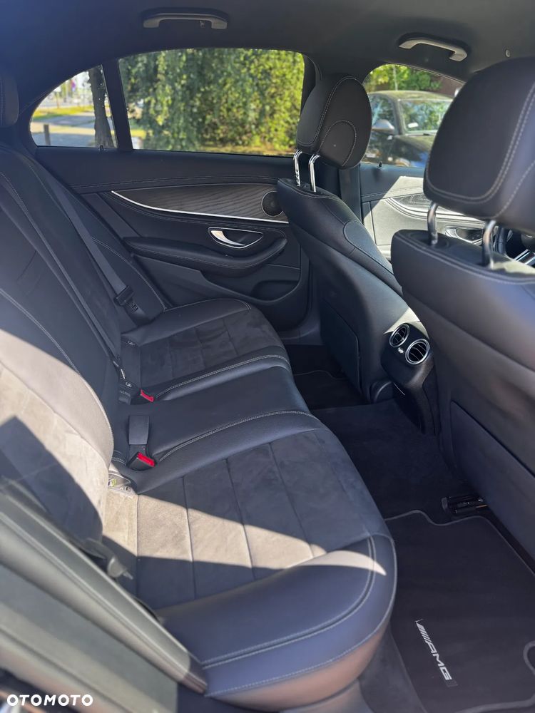 Mercedes-Benz Klasa E 220 d 4-Matic AMG/Avantgarde - 8