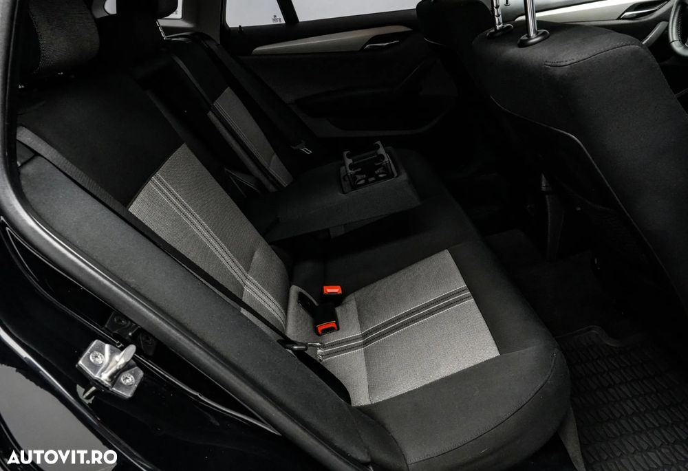 BMW X1 xDrive20d - 15