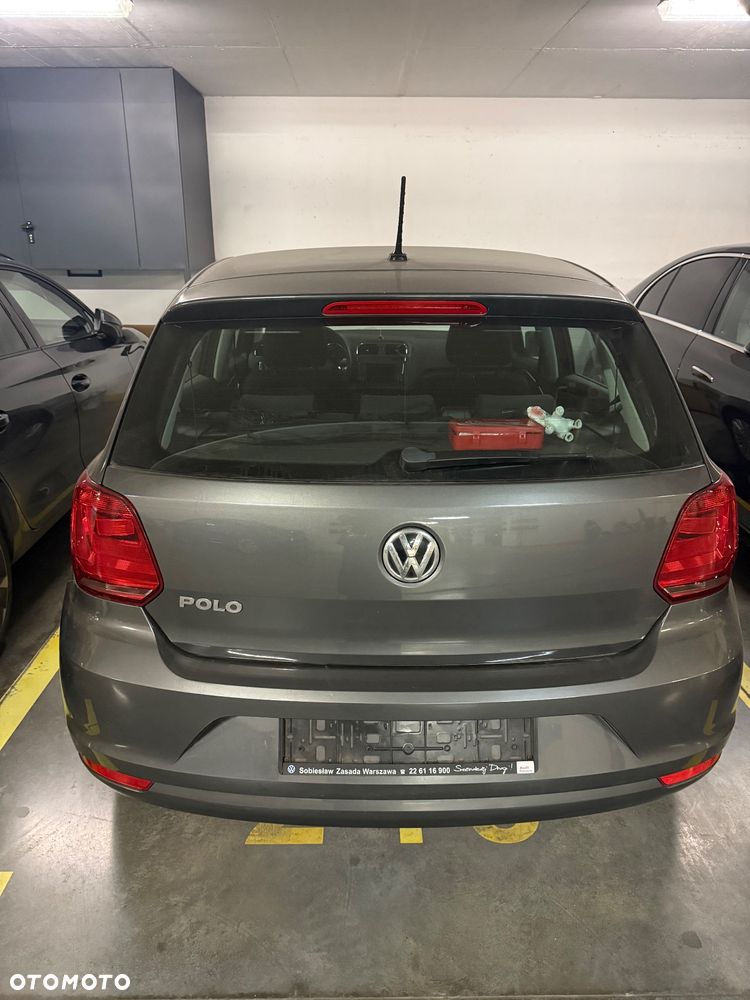 Volkswagen Polo - 2