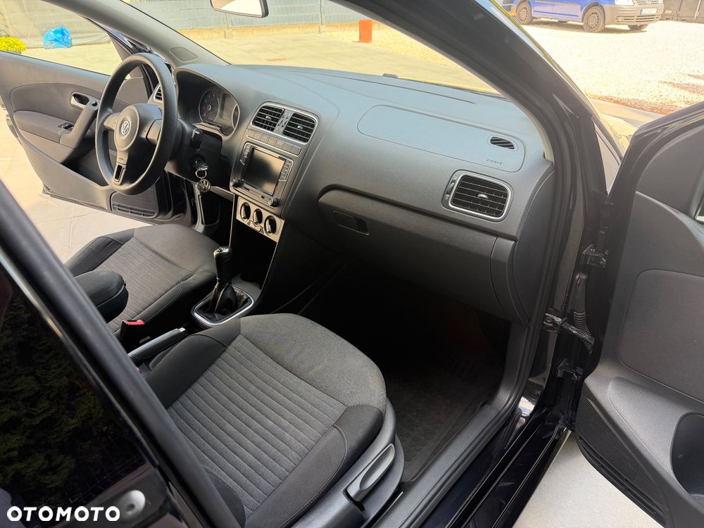 Volkswagen Polo 1.4 16V Trendline - 20