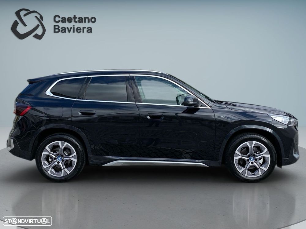 BMW iX1 eDrive20 xLine - 21