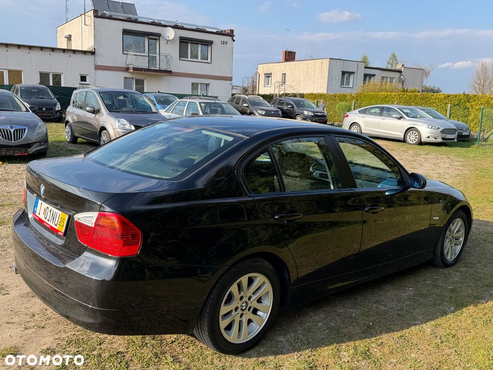 BMW Seria 3 - 17