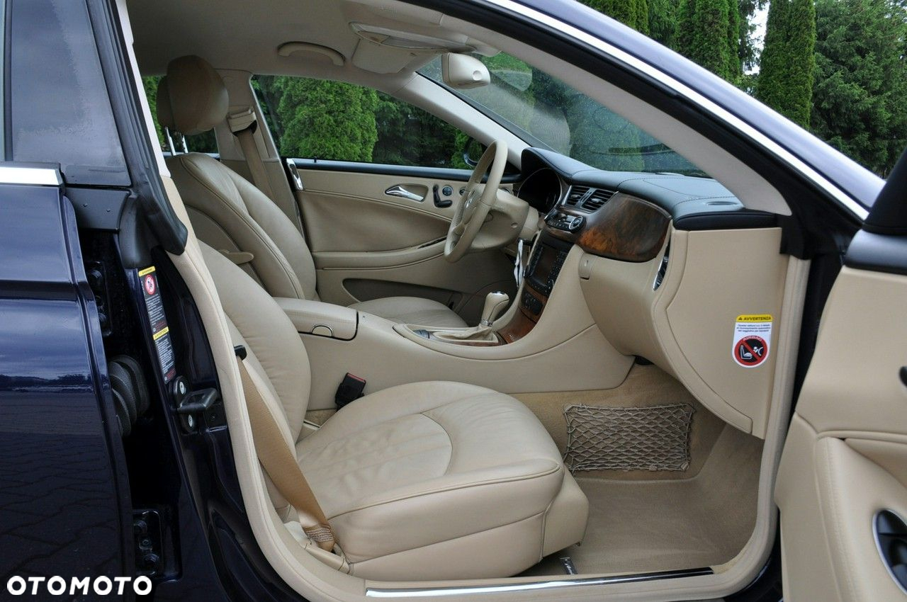 Mercedes-Benz CLS - 17
