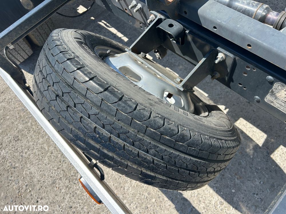 Iveco LIFT DE CONTAINER CU CARLIG 3.0 D - 30