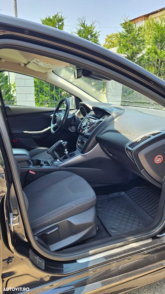 Ford Focus - 16