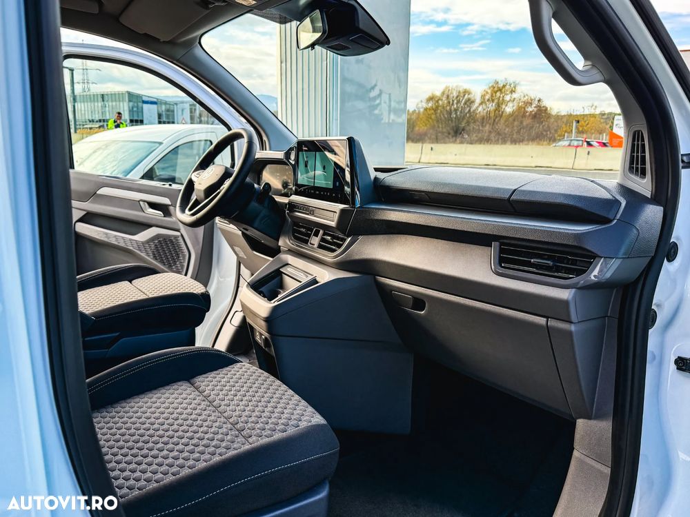 Volkswagen Caravelle - 14